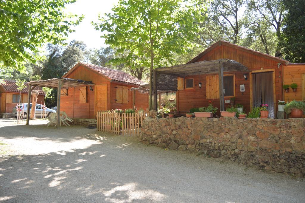 Cabanas Camping Sierra De Penascosa Buitenkant foto