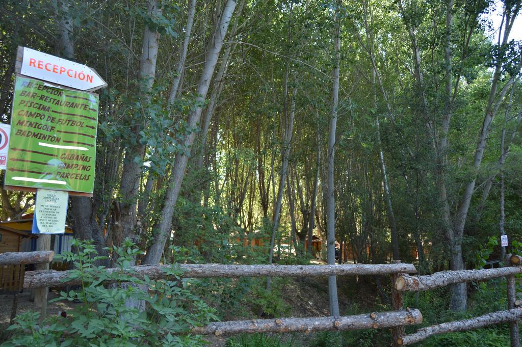 Cabanas Camping Sierra De Penascosa Buitenkant foto